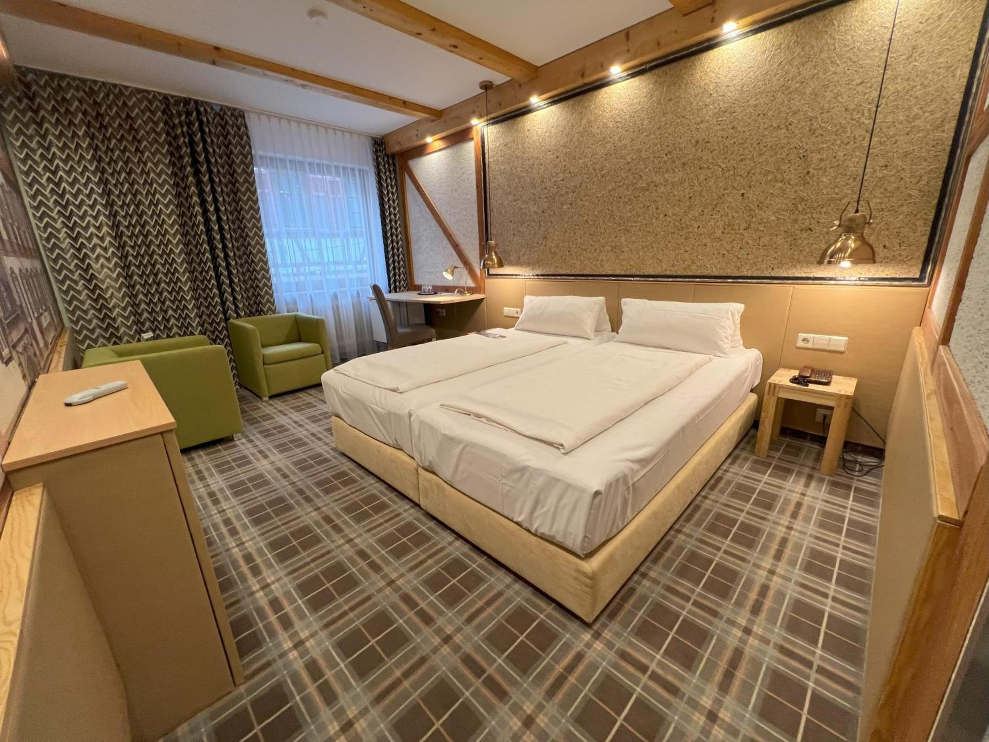 Apart Hotel Deutschmeister バート・メルゲントハイム エクステリア 写真