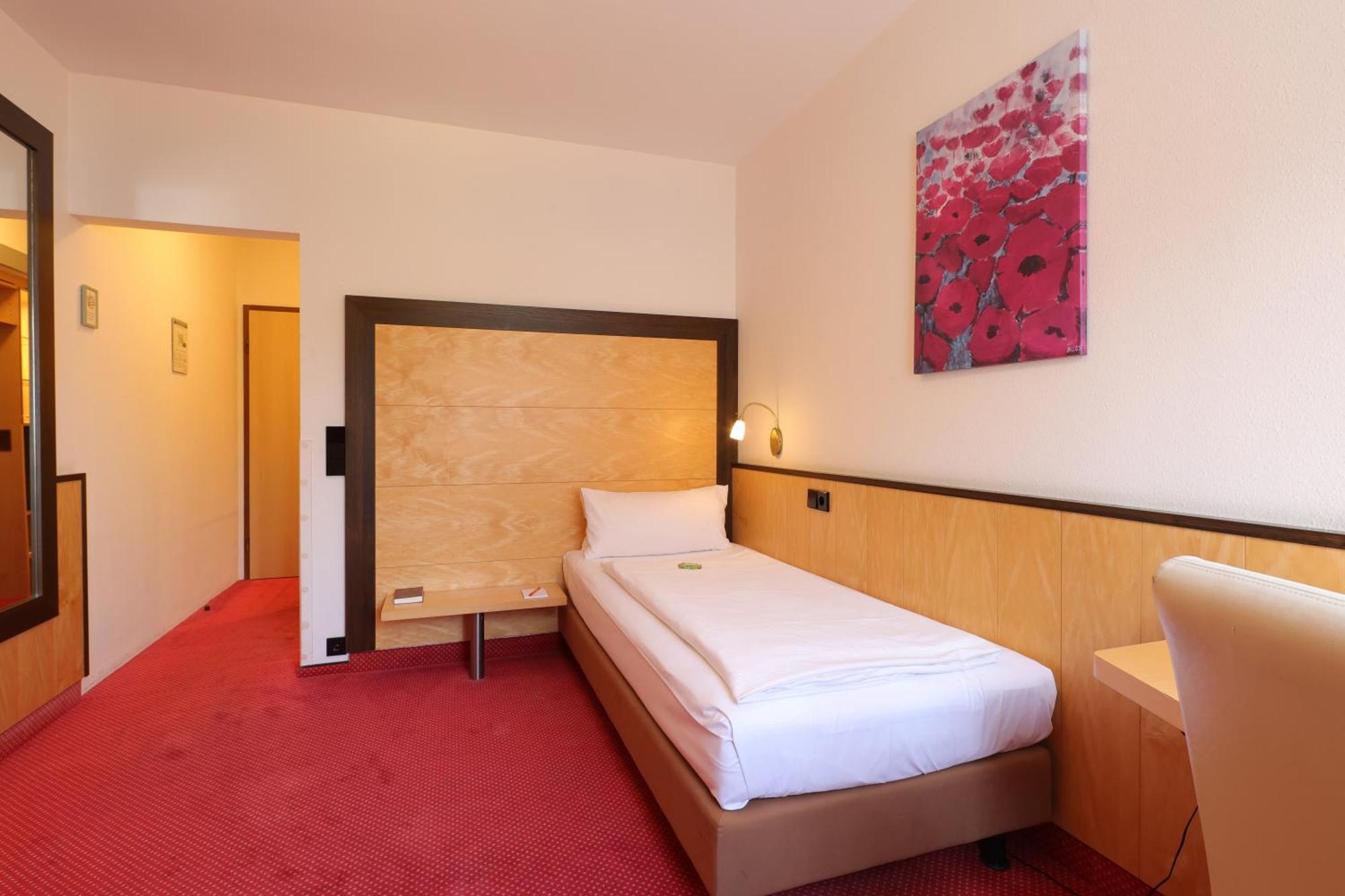 Apart Hotel Deutschmeister バート・メルゲントハイム エクステリア 写真