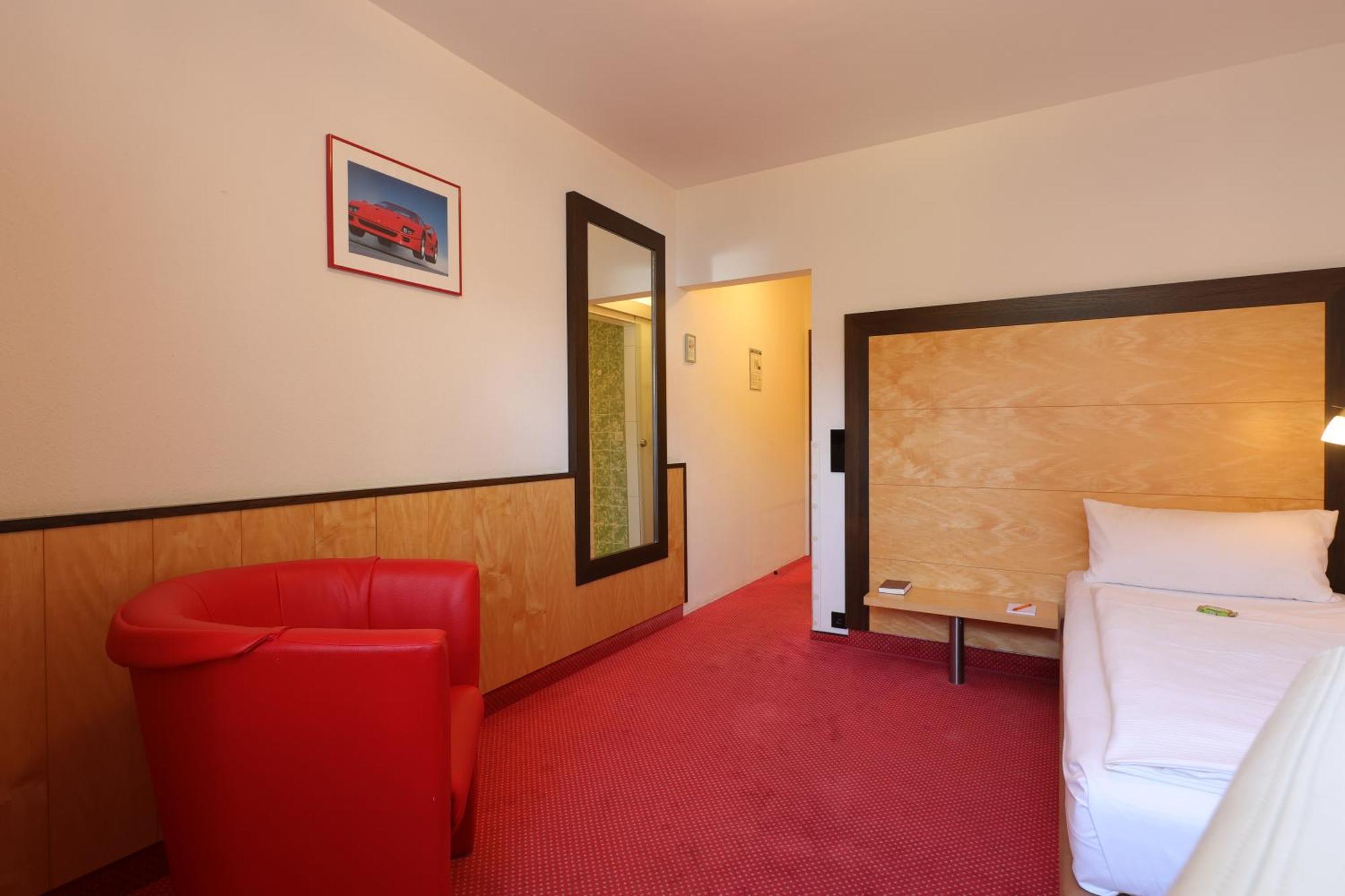Apart Hotel Deutschmeister バート・メルゲントハイム エクステリア 写真