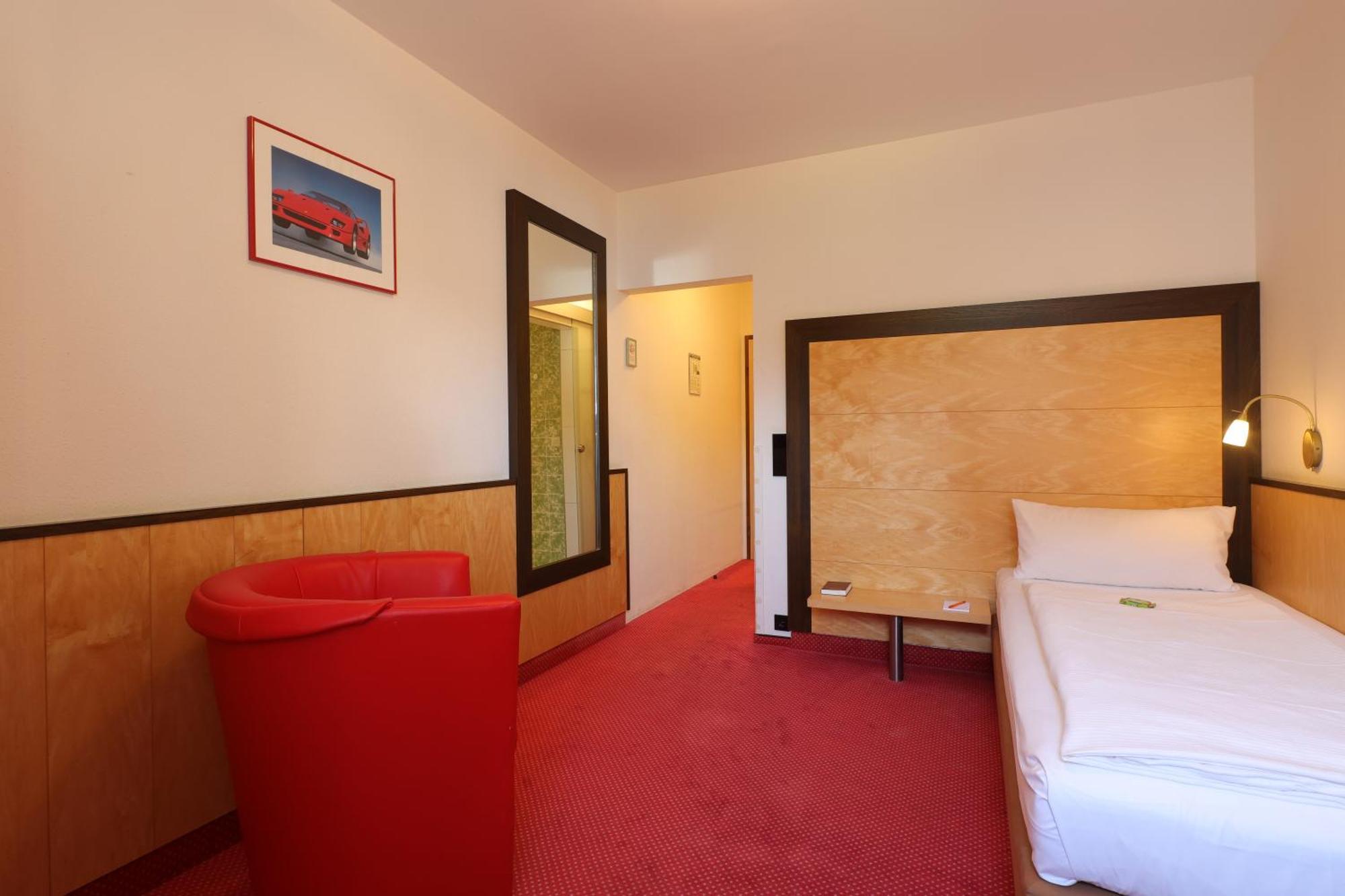 Apart Hotel Deutschmeister バート・メルゲントハイム エクステリア 写真