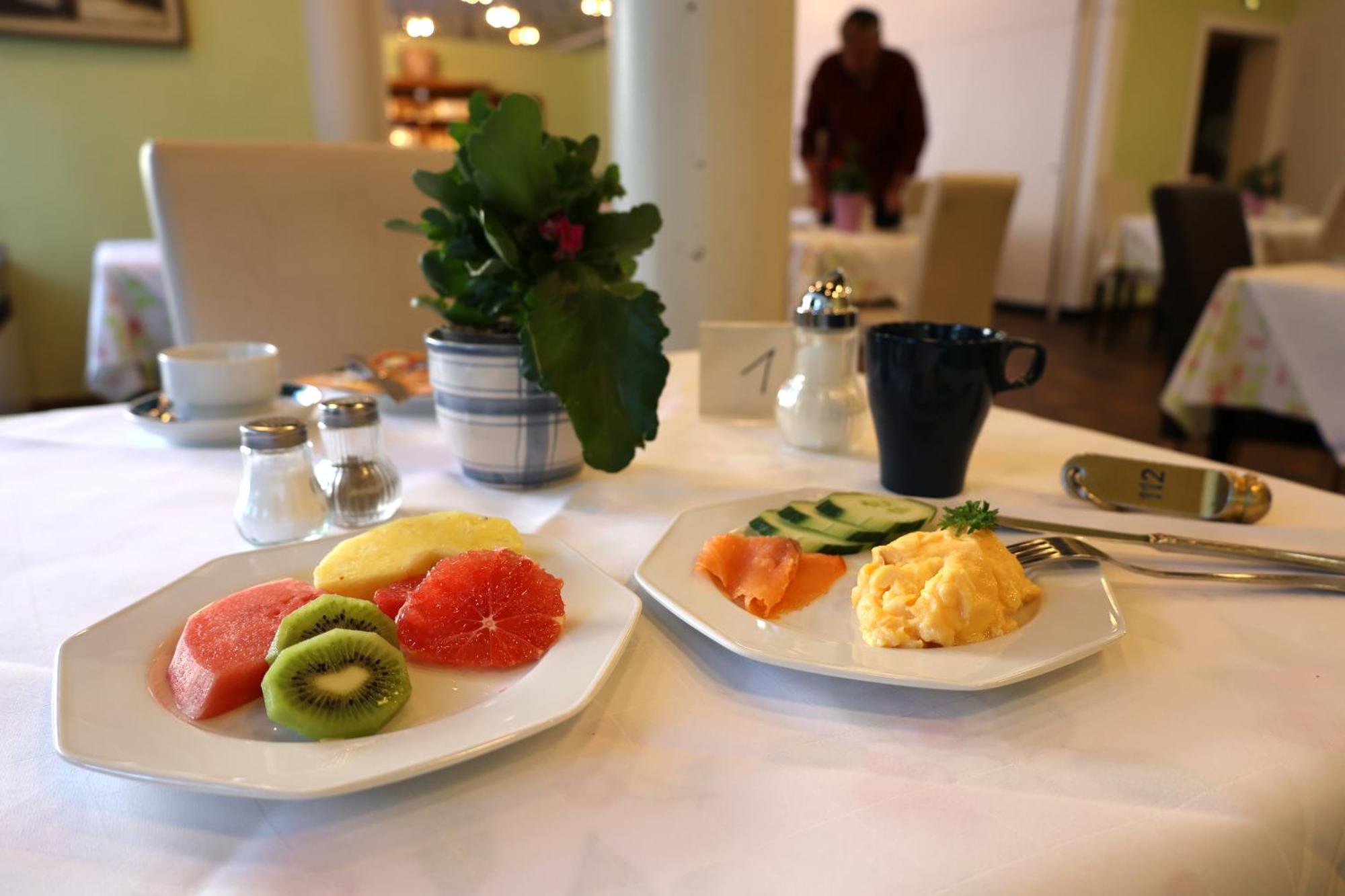 Apart Hotel Deutschmeister バート・メルゲントハイム エクステリア 写真